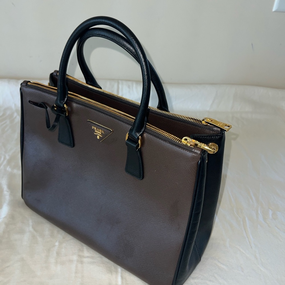 Large Prada Galleria Saffiano leather bag - Picture 6 of 10